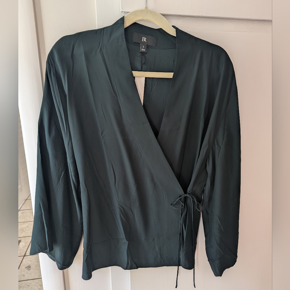 Banana Republic Green 100% SILK Alisa Wrap Top - NEW with tags